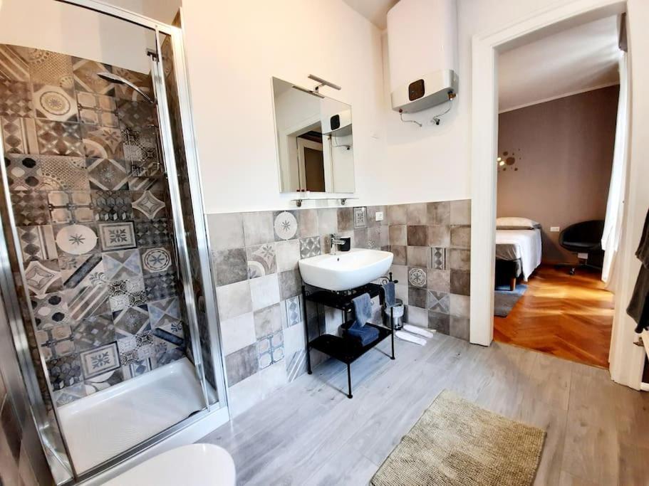 Residence Montanelli Trieste Esterno foto