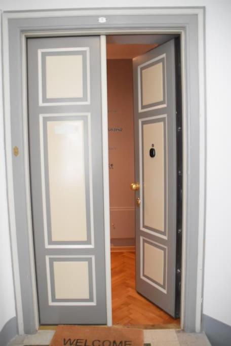 Residence Montanelli Trieste Esterno foto