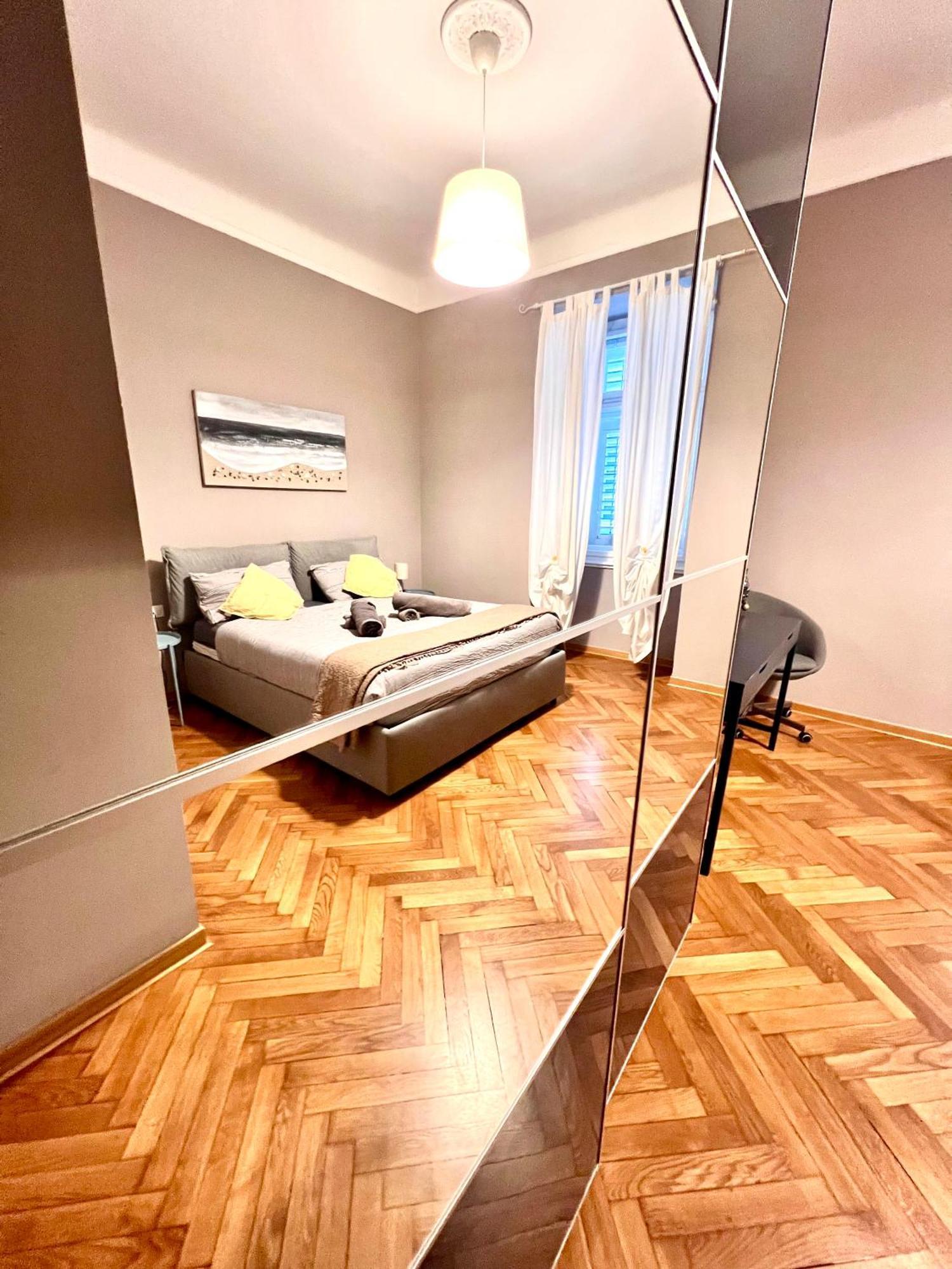 Residence Montanelli Trieste Esterno foto