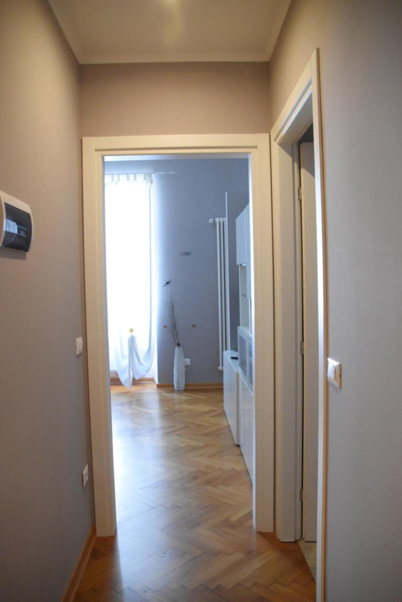 Residence Montanelli Trieste Esterno foto