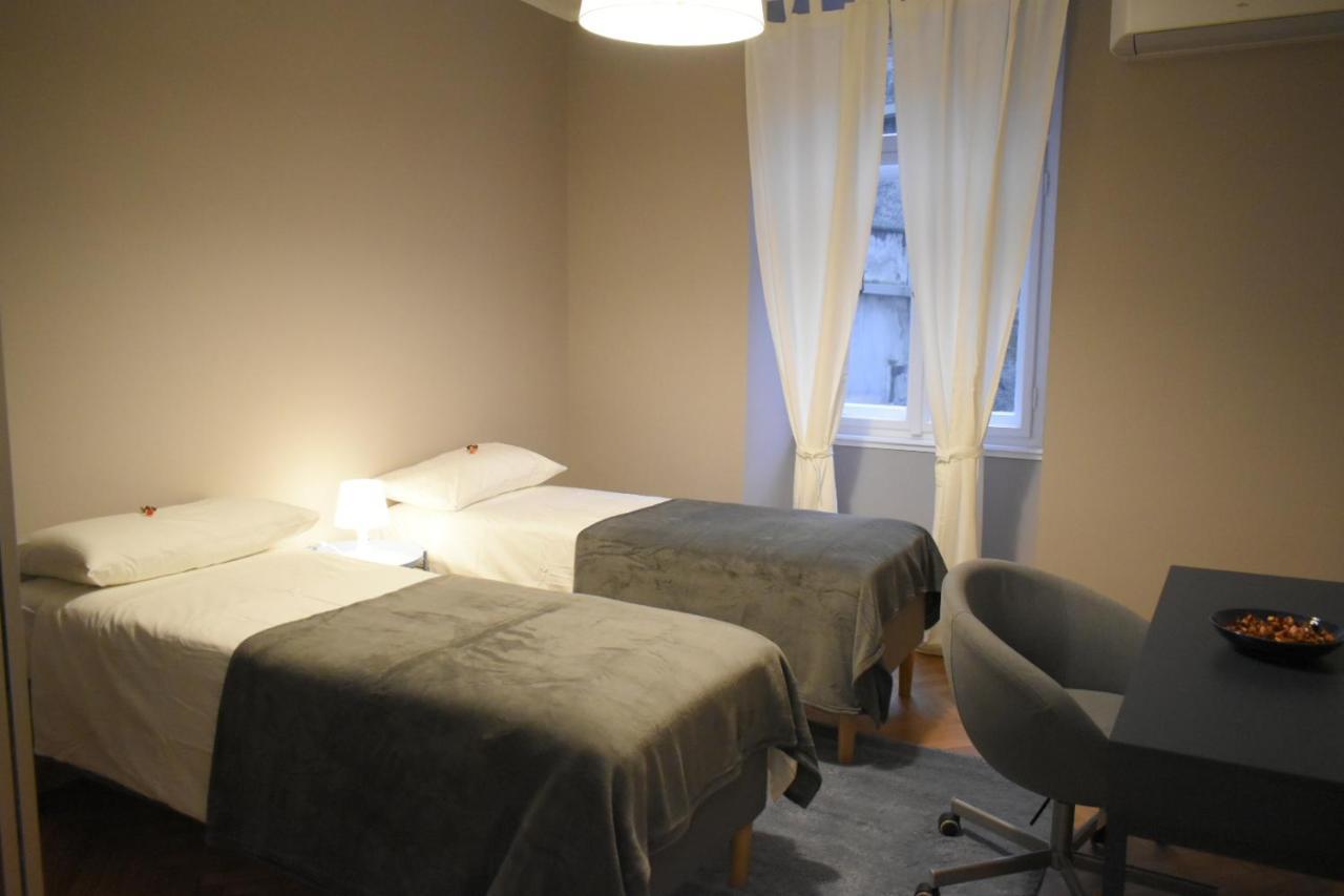 Residence Montanelli Trieste Esterno foto